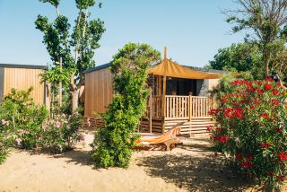 Naturist bungalow by the beach at Sérignan