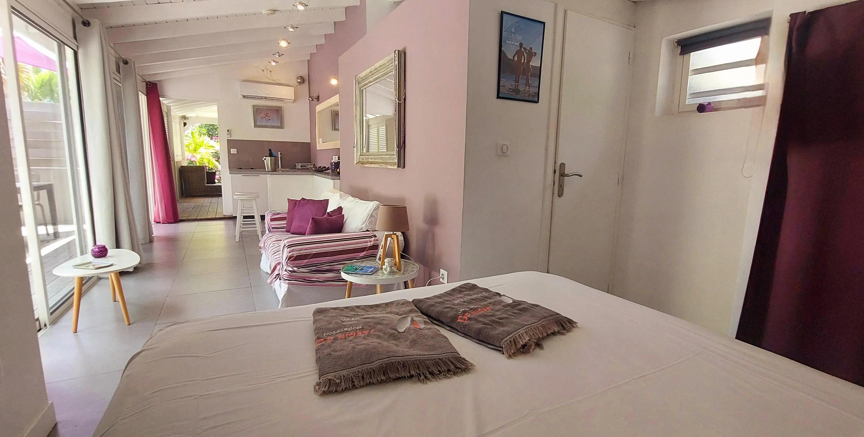 O Purple room at Jardin d'O Saint Martin