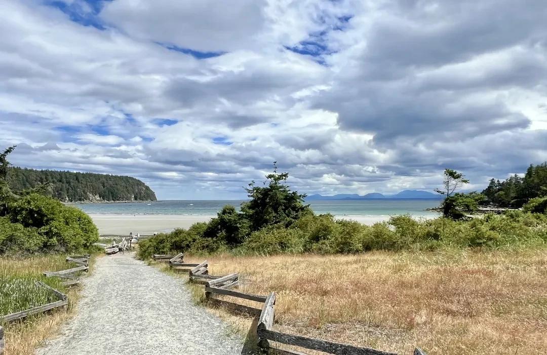 Access to Little Tribune Bay Beach - clothing is optional here