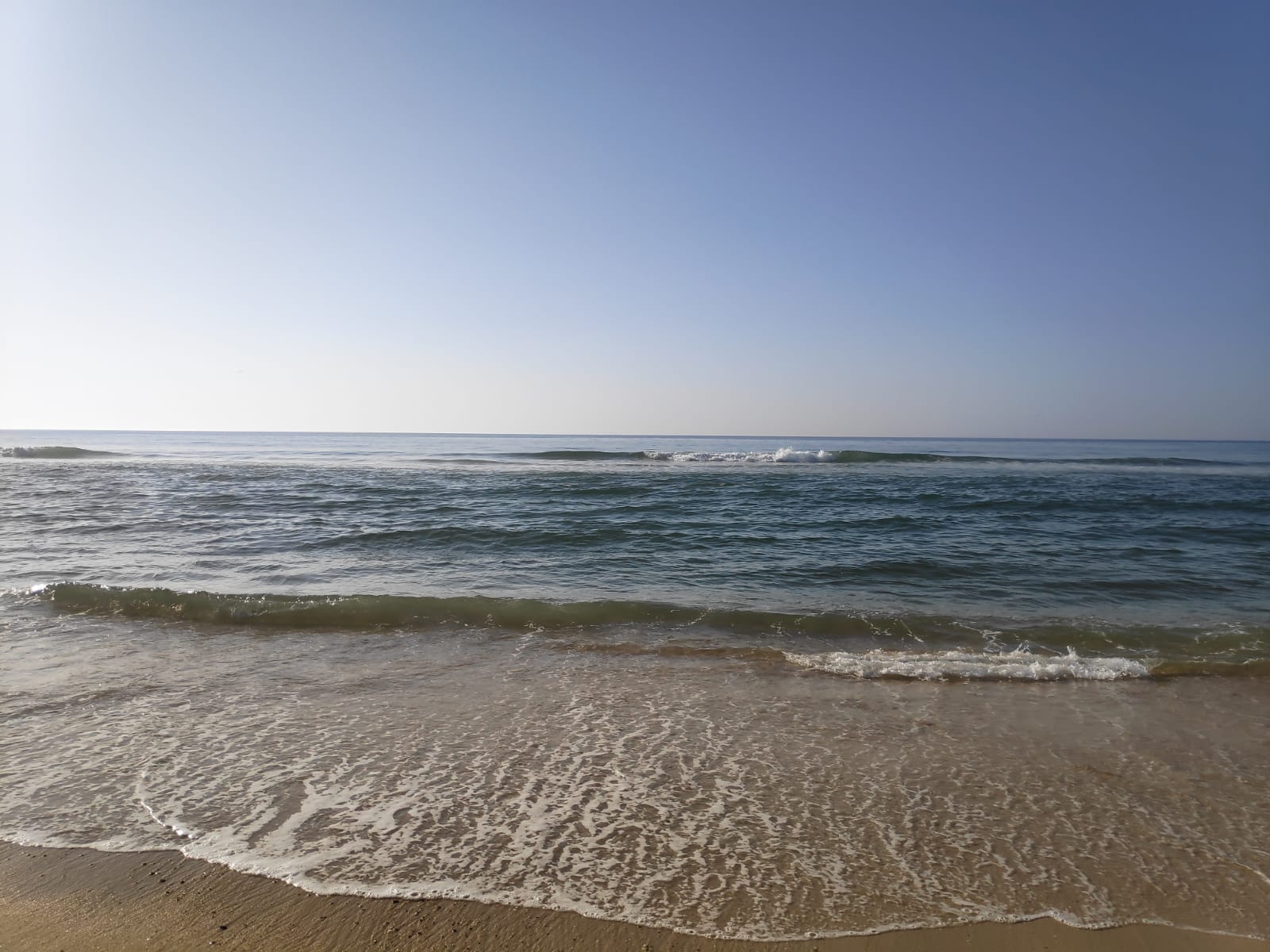 Crystal clear water at Praia das Pedras Negras