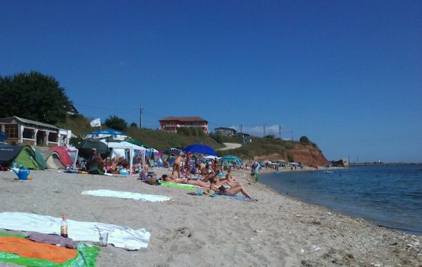 2 Mai Nudist Beach