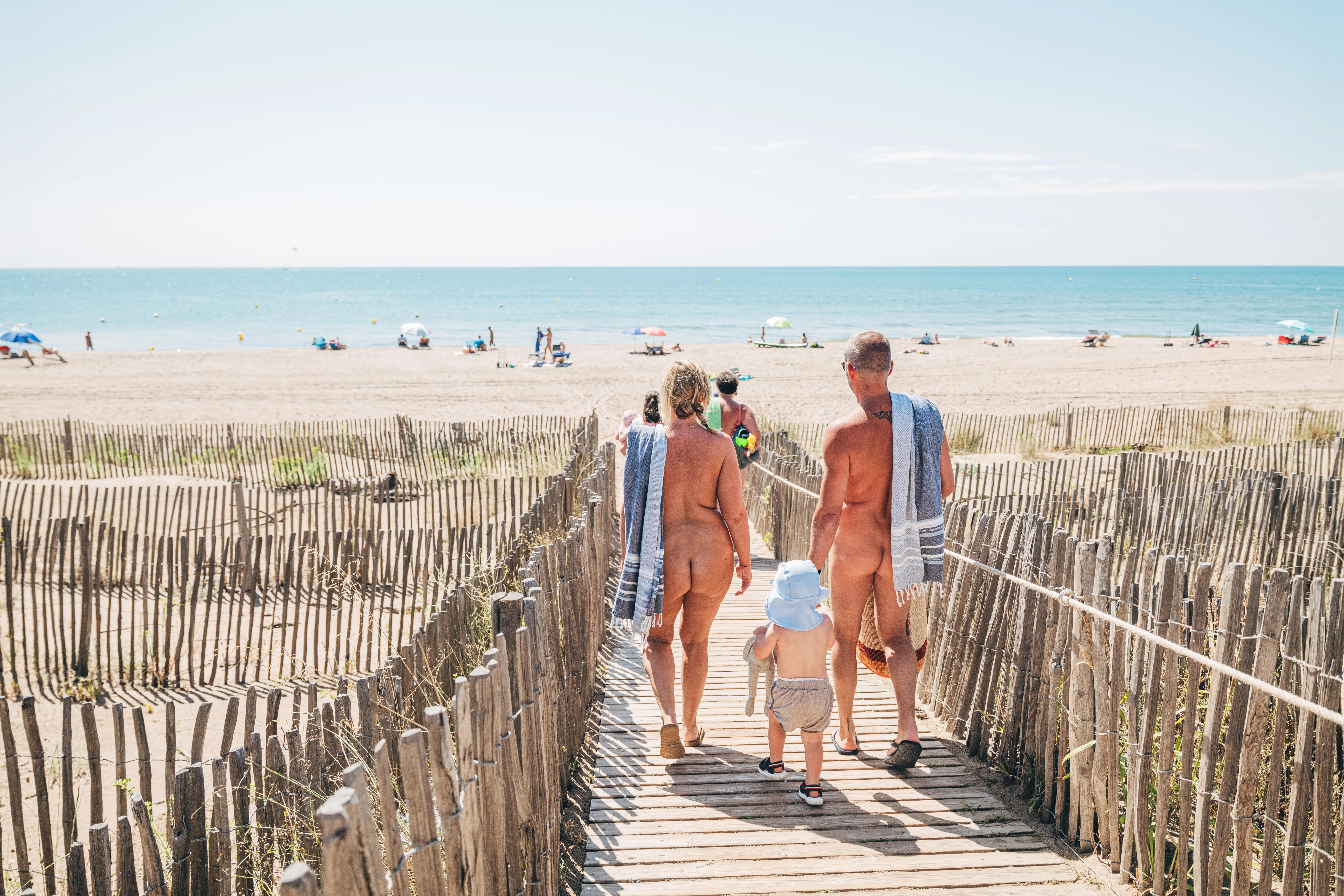 Path to the beach at Le Sérignan Plage Nature