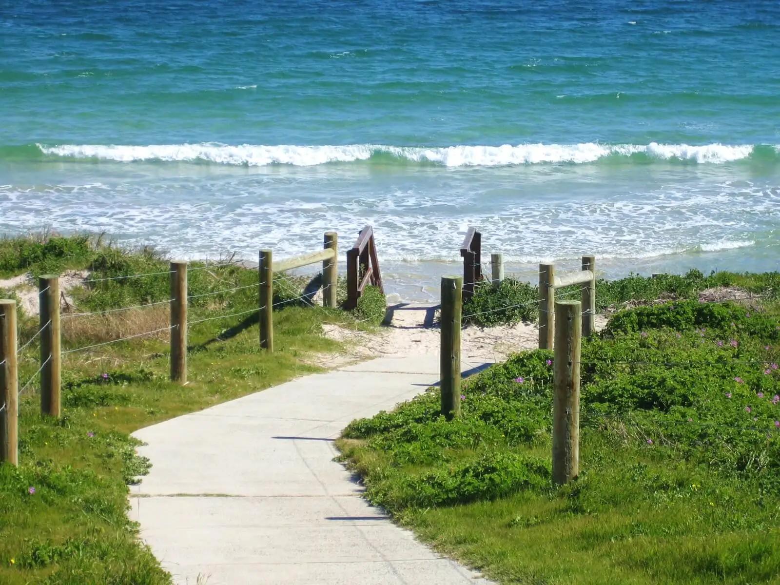 The beach is barely 150m from the car park