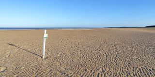 High tide and most of this area is covered with water