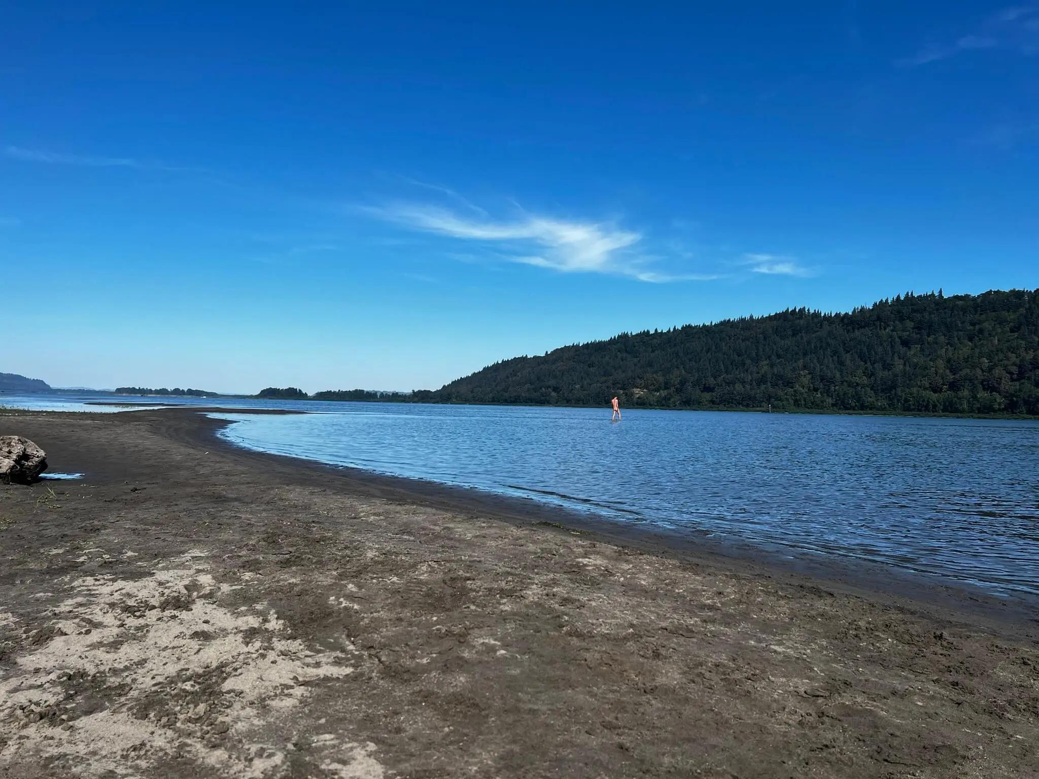 View looking towards the start of Rooster Rock Nude Beach
