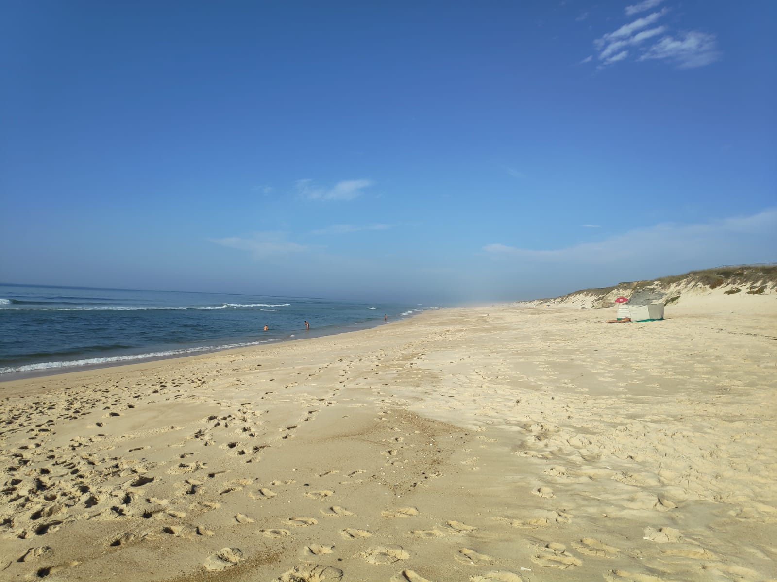 Soft white sand at Praia das Pedras Negras
