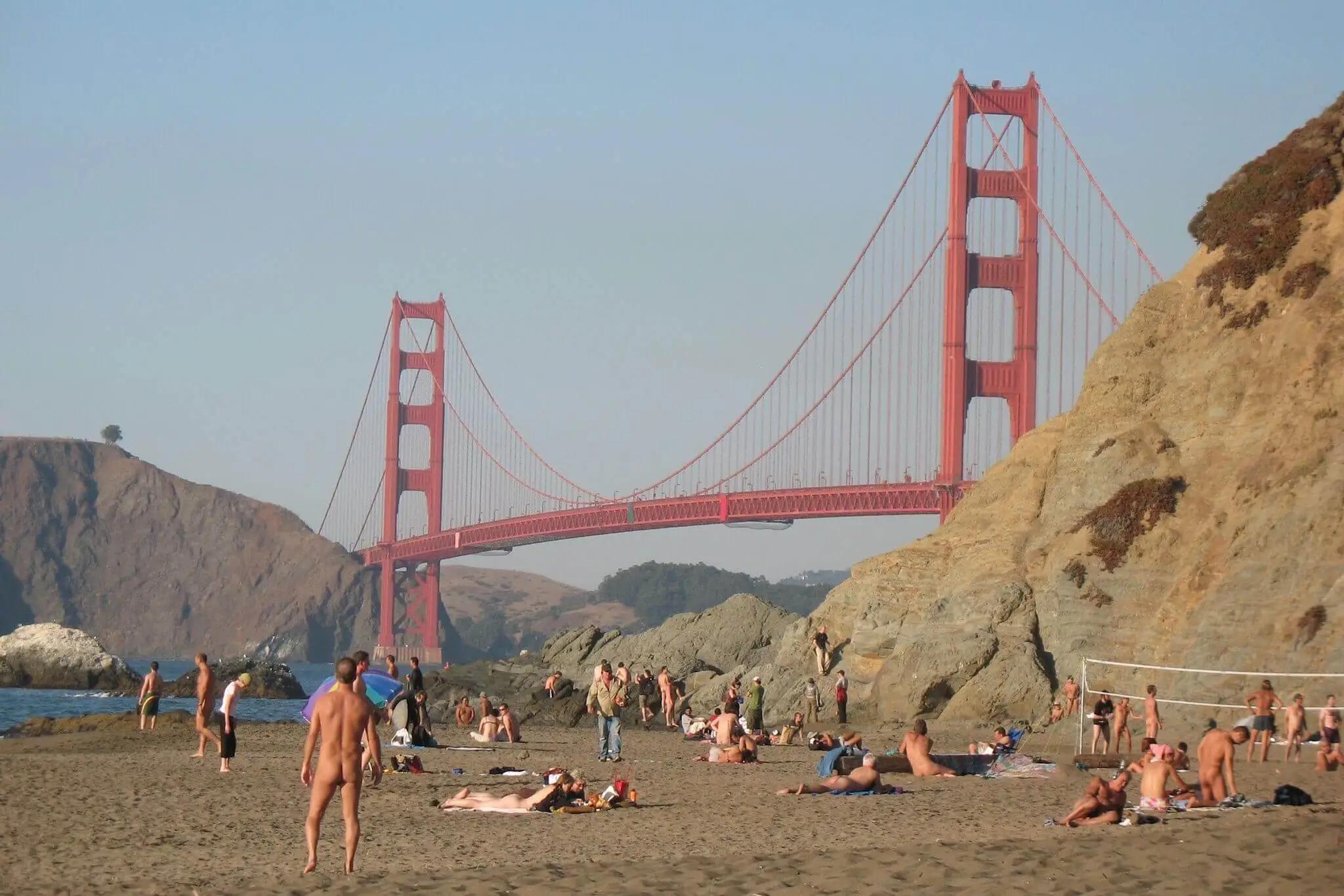 The closer to the bridge the more naturists you will encounter