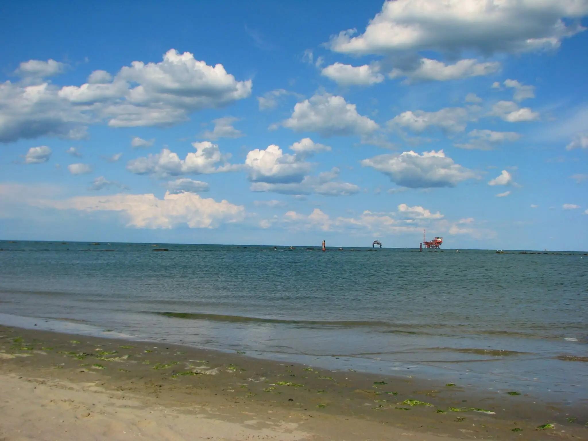 The beach is generally clean but can get a little grungy after heavy rains