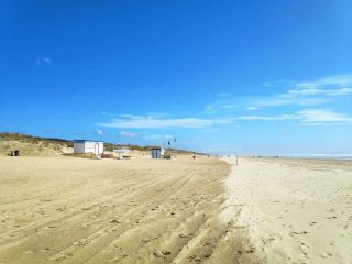 Nudists and kite surfing. The perfect mix at Praia da Bela Vista