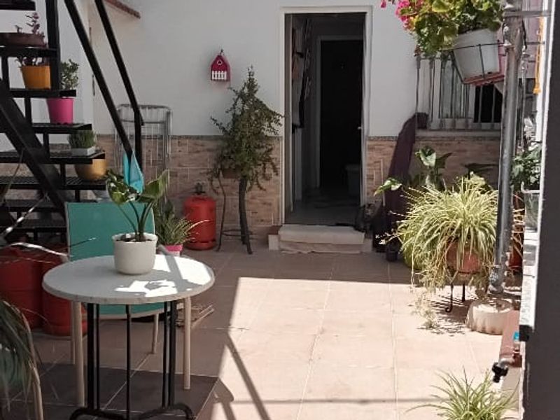 Casa esquinera en Fuente de Piedra