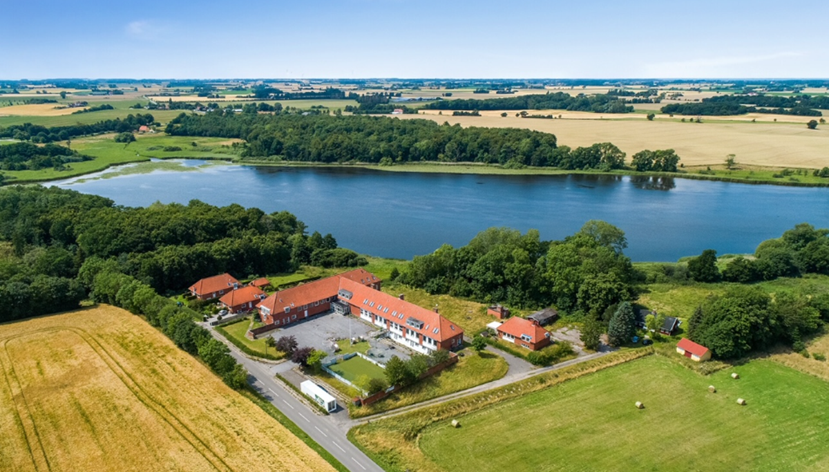 Joanna i Vesterborg Bo-afdelinger, skole og STU