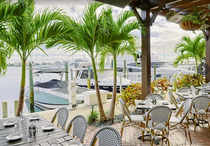 The Dock at Crayton Cove