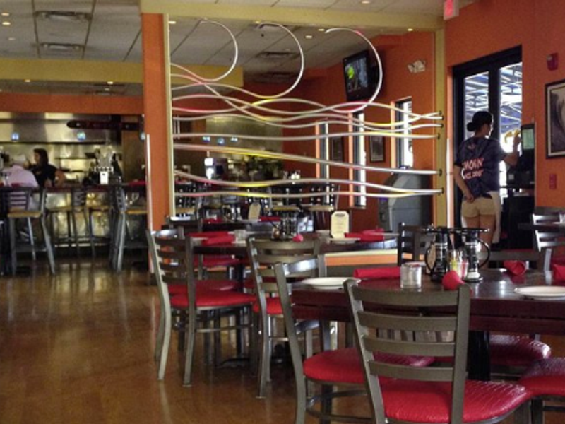 Fathoms Restaurant & Bar