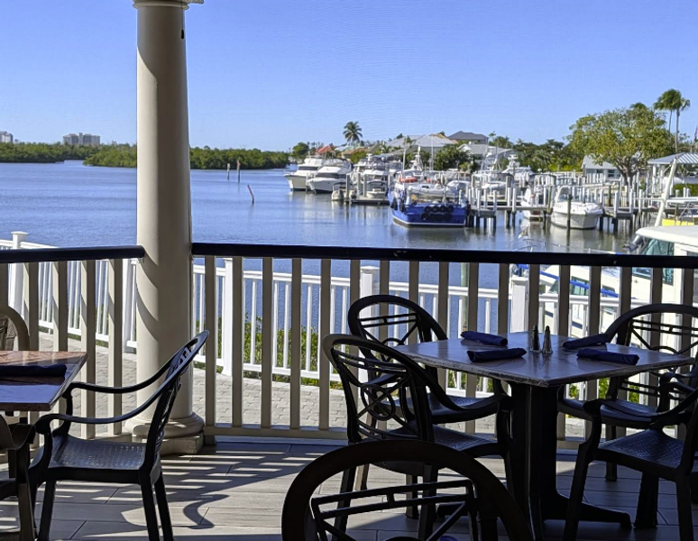 Lighthouse Waterfront Restaurant