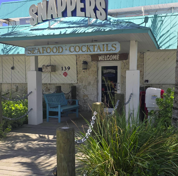 Snappers Oceanfront Restaurant & Bar