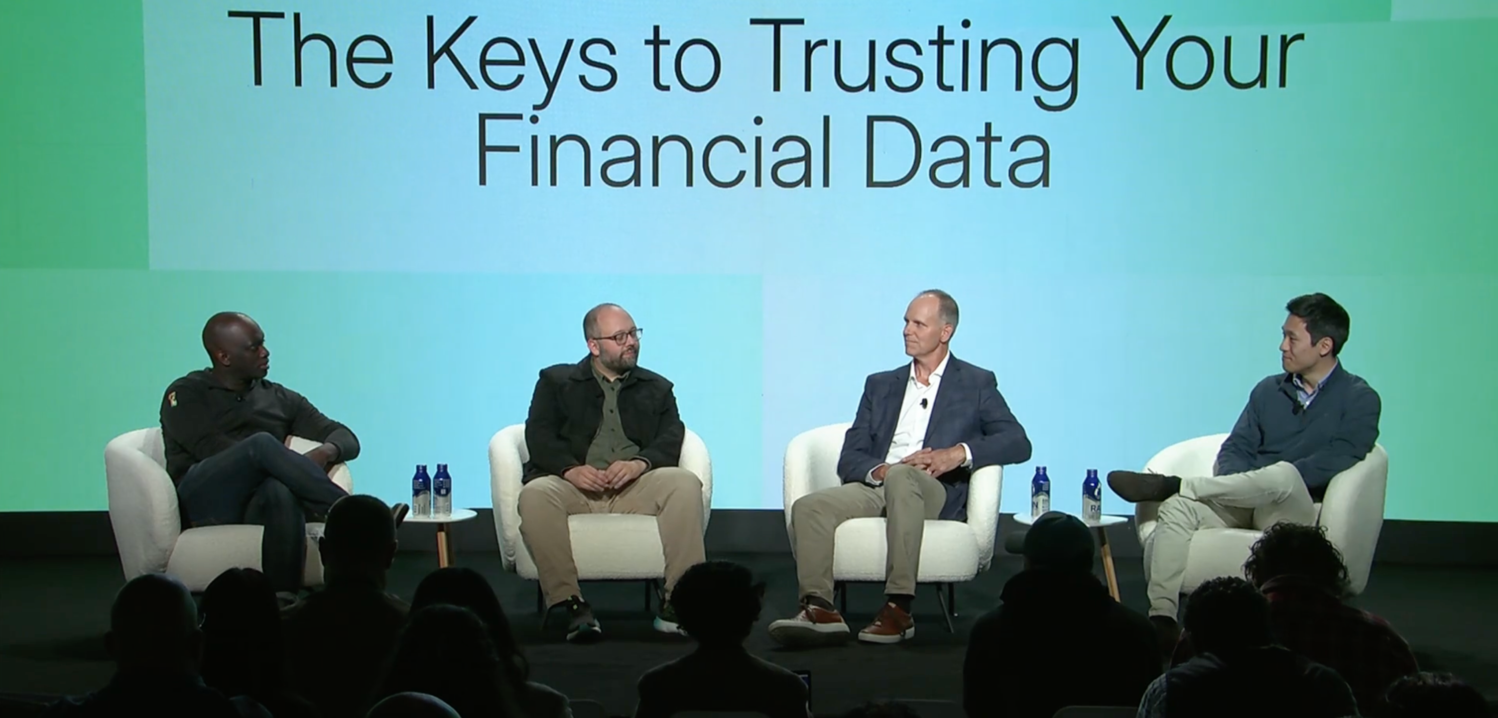 Moderator Ayo Omojola, Chief Product Officer at Carbon Health with panelists Jon Bittner, Co-Founder & CEO at Splitwise; Doug McKay, Director of Engineering at ClassPass; and Koji Murase, Product Manager at Modern Treasury.