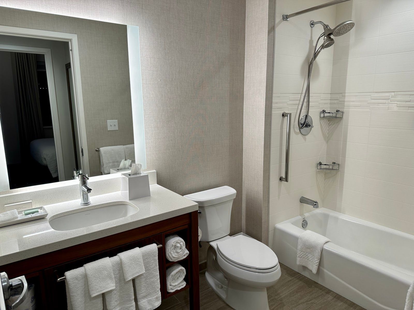 Photo 1 of Residence Inn by Marriott Oahu Kapolei in Kapolei & Makakilo, Oahu