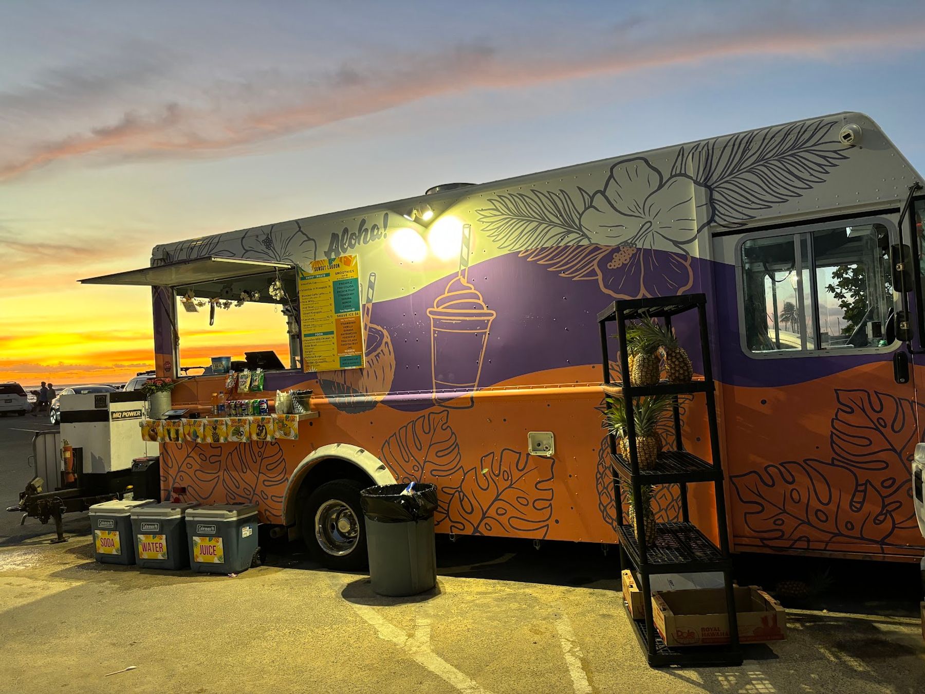Photo 3 of Aloha food truck in Waikīkī, Oahu