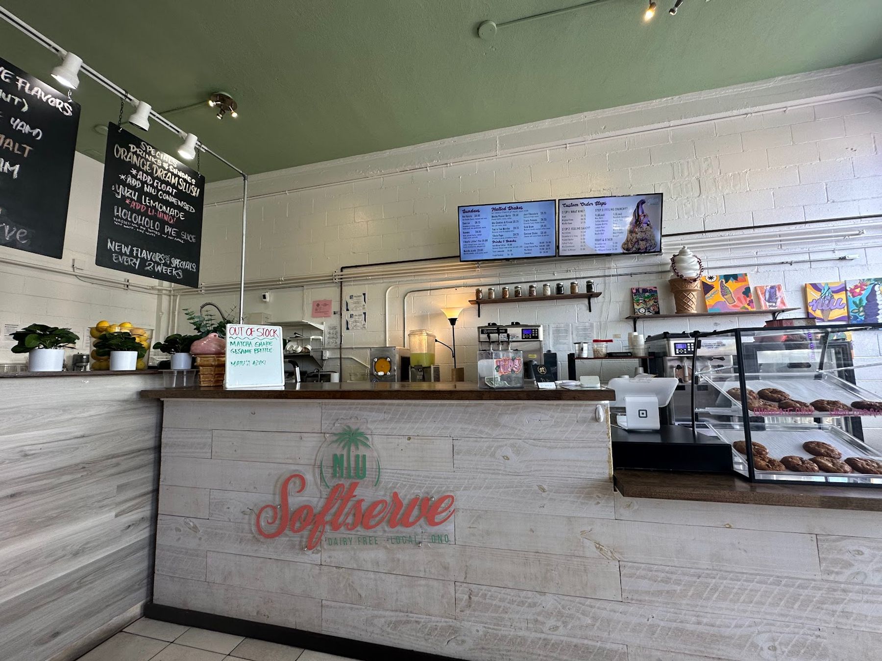 Photo 1 of Niu Soft Serve Parlour in Ala Moana & Mōʻiliʻili, Oahu