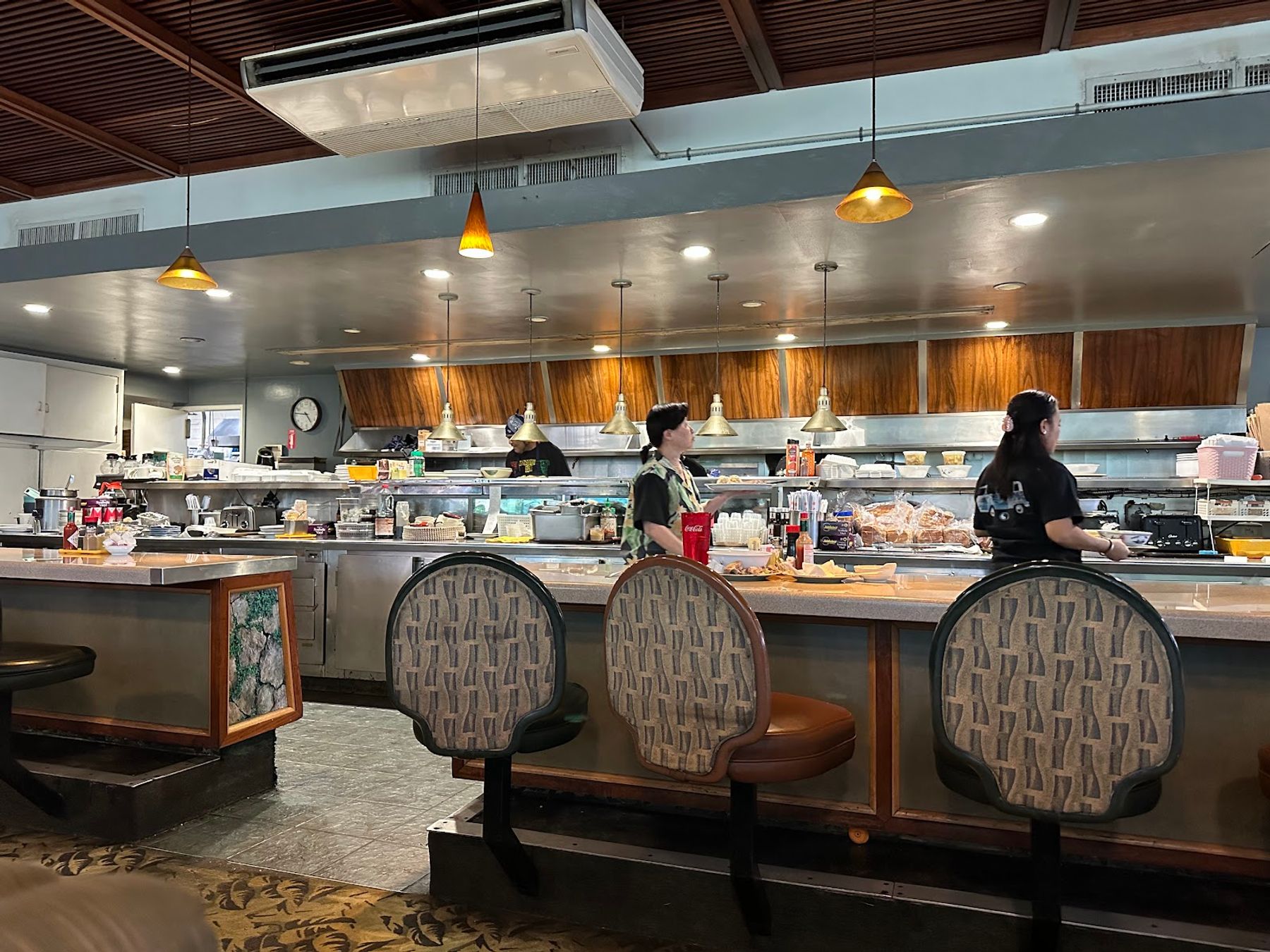Photo 8 of Kam Bowl Restaurant in Mānoa, Makiki & Nuʻuanu, Oahu