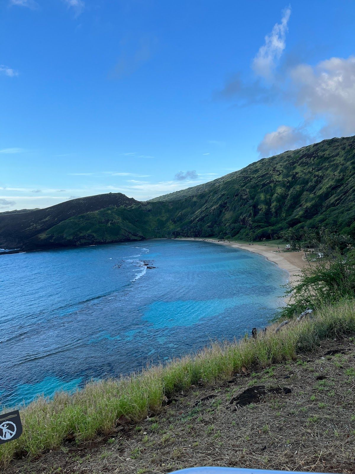 Photo 1 of Roberts Hawaii in Waikīkī, Oahu