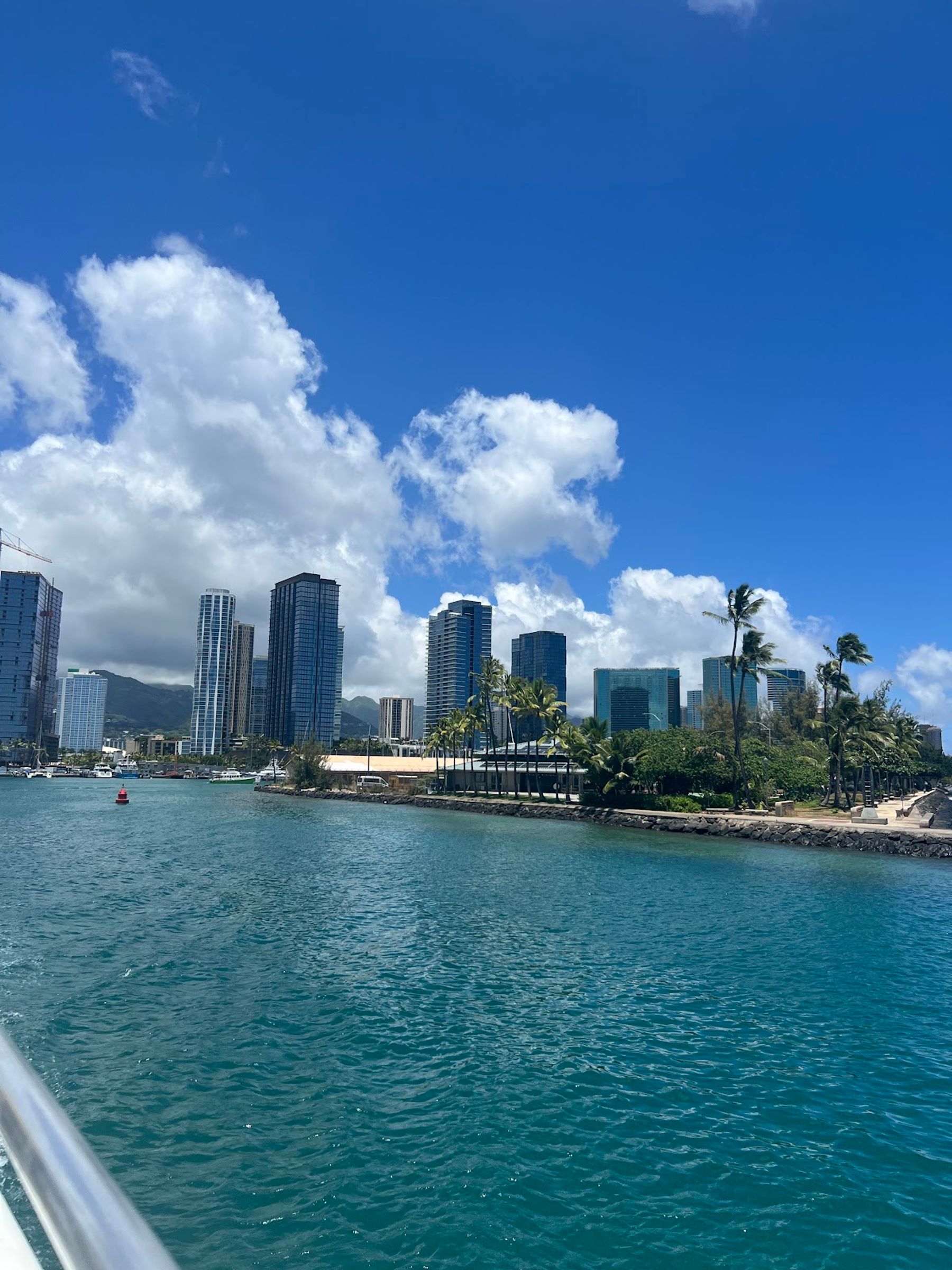 Photo 1 of E Sea Diver in Ala Moana & Mōʻiliʻili, Oahu