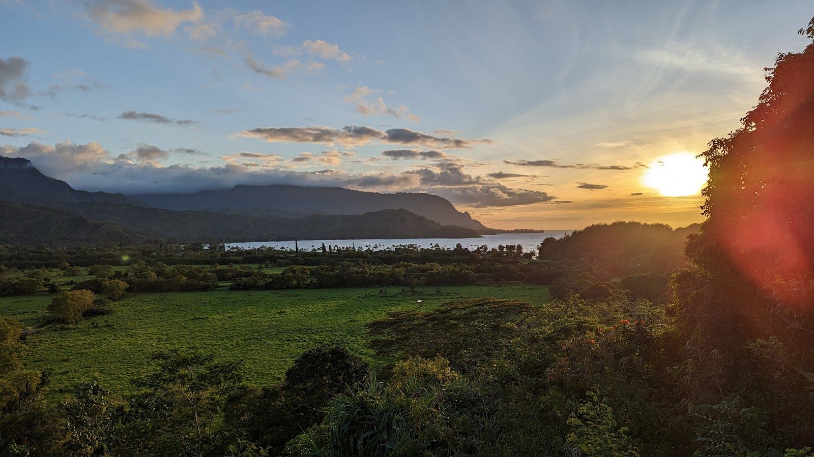 Hanalei Bay Lookout in Princeville, Kaua‘i photo 2