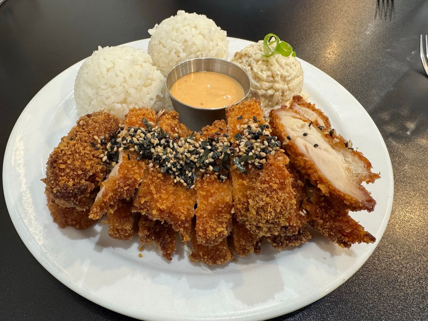 Photo 3 of Sparky's Food Company - Restaurant in Kahului, Maui