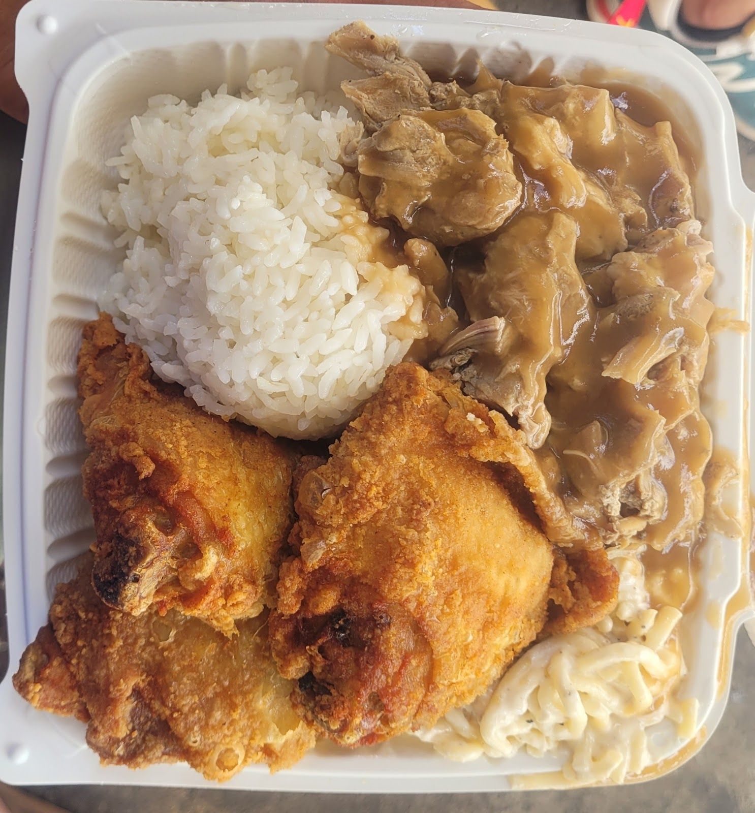 Photo 4 of KJ’s Local Grindz in Kāneʻohe, Oahu
