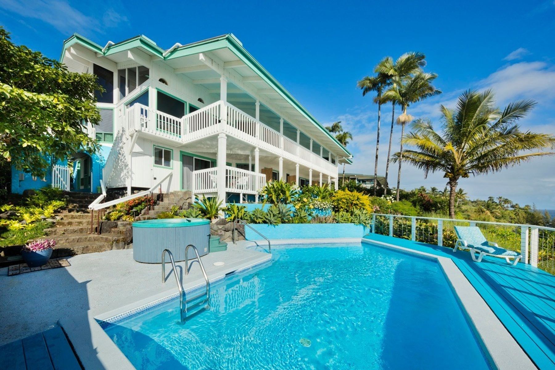 Photo 1 of Hale Kai Hawaii Suites - Oceanfront Hilo Lodging in Greater Hilo, Big-island
