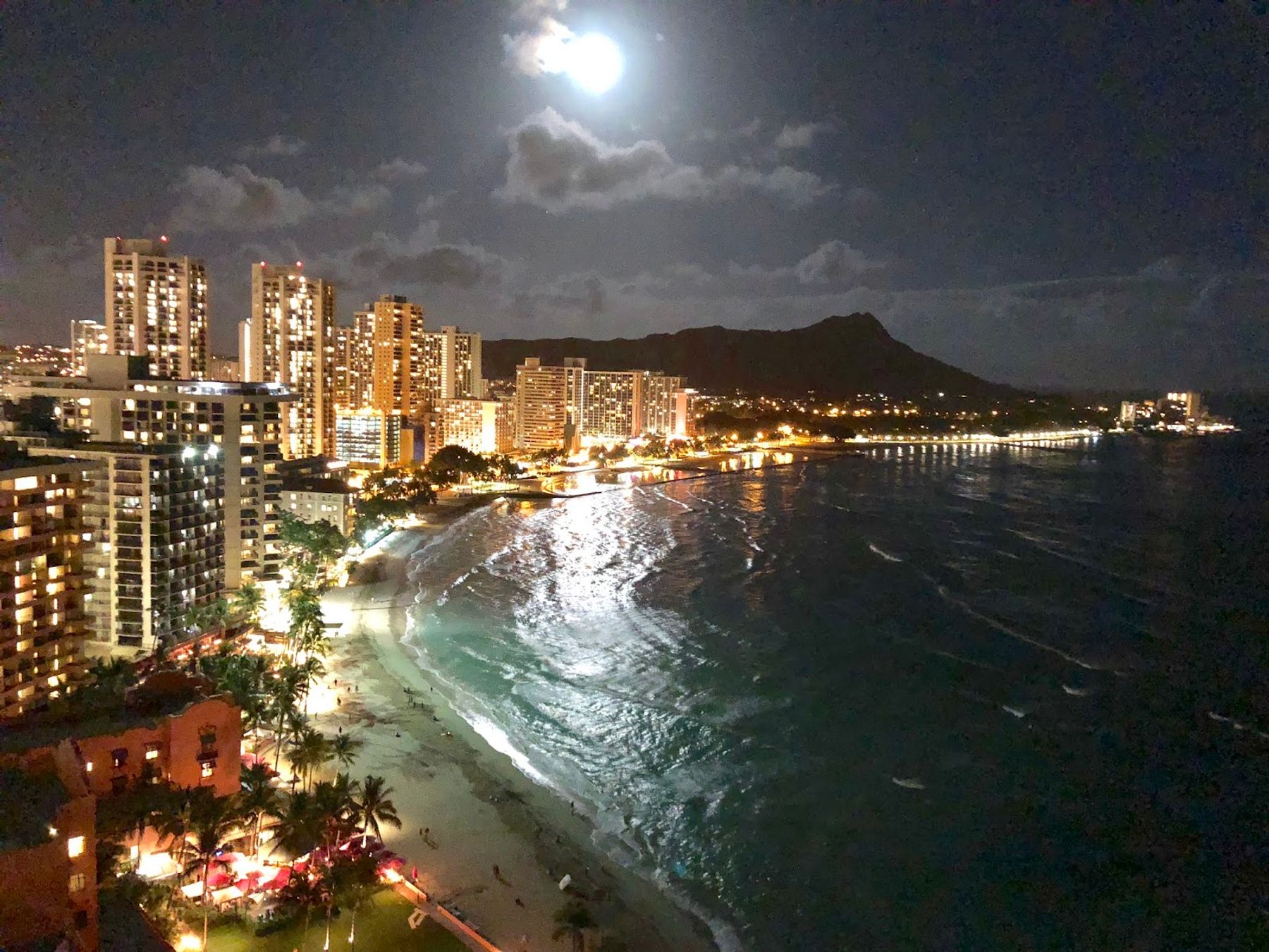 Photo 8 of Sheraton Waikiki Beach Resort in Waikīkī, Oahu