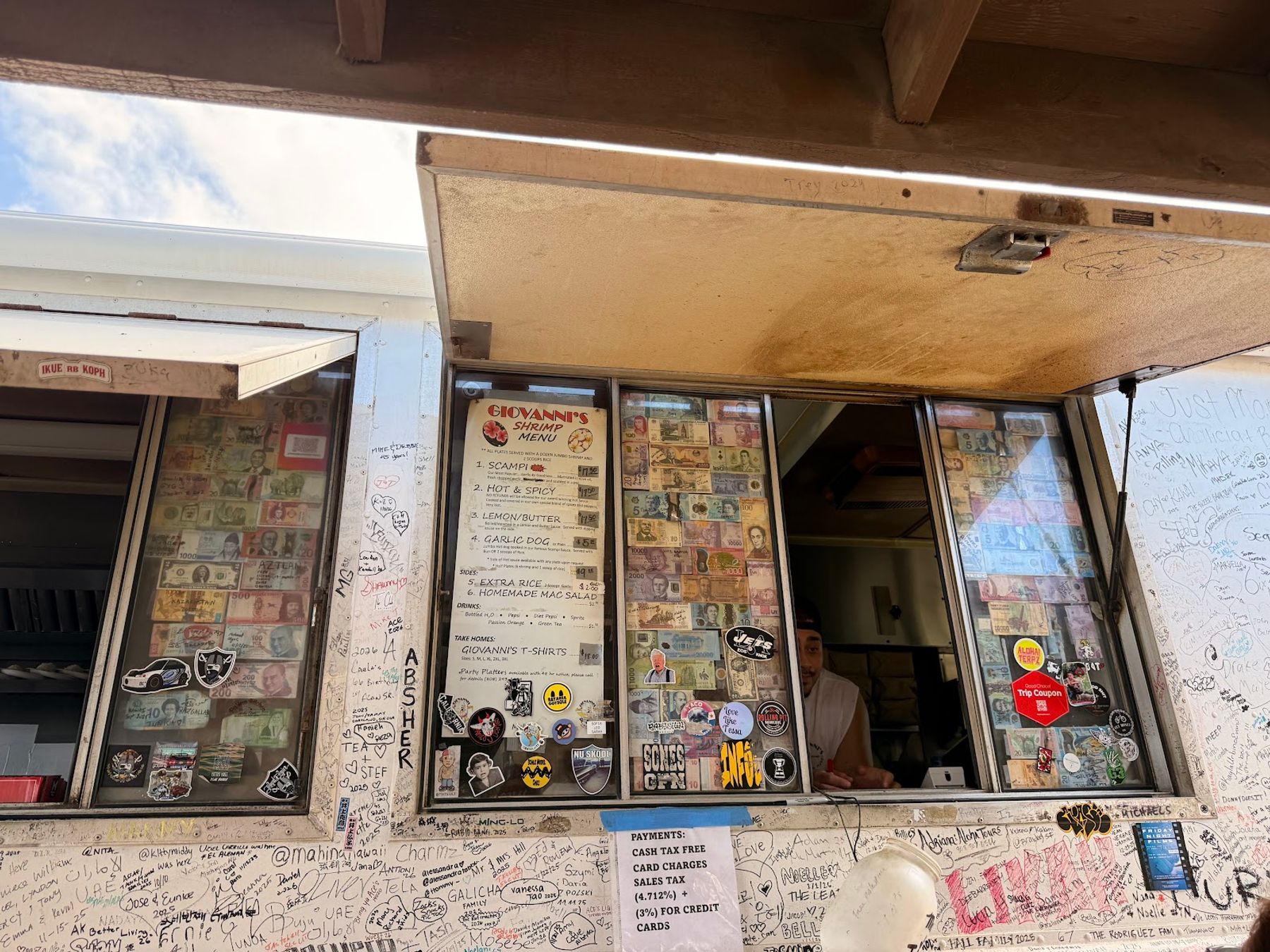 Photo 5 of Giovanni's Shrimp Truck in Haleʻiwa, Oahu