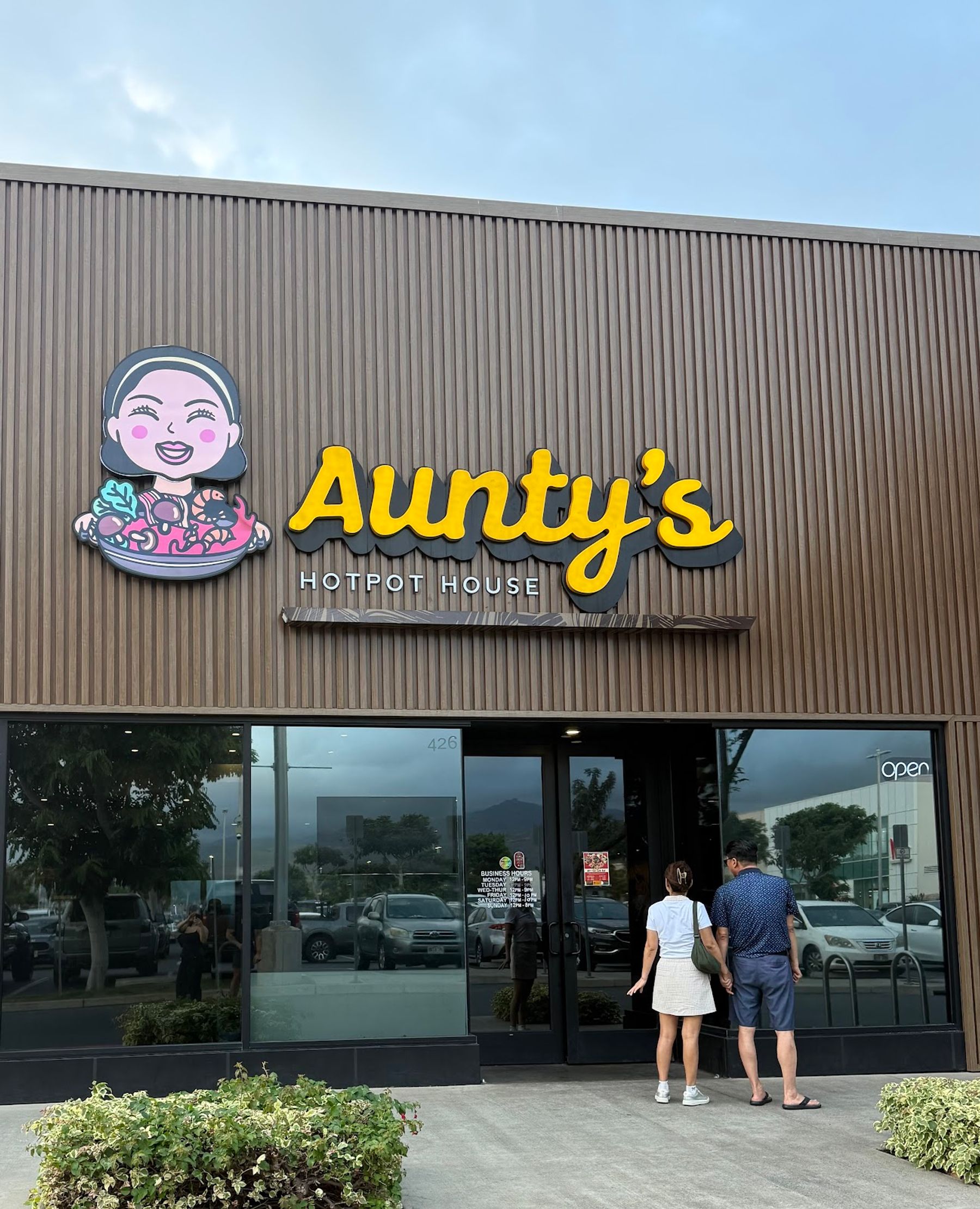Photo 4 of Aunty's Hotpot House in Kapolei & Makakilo, Oahu