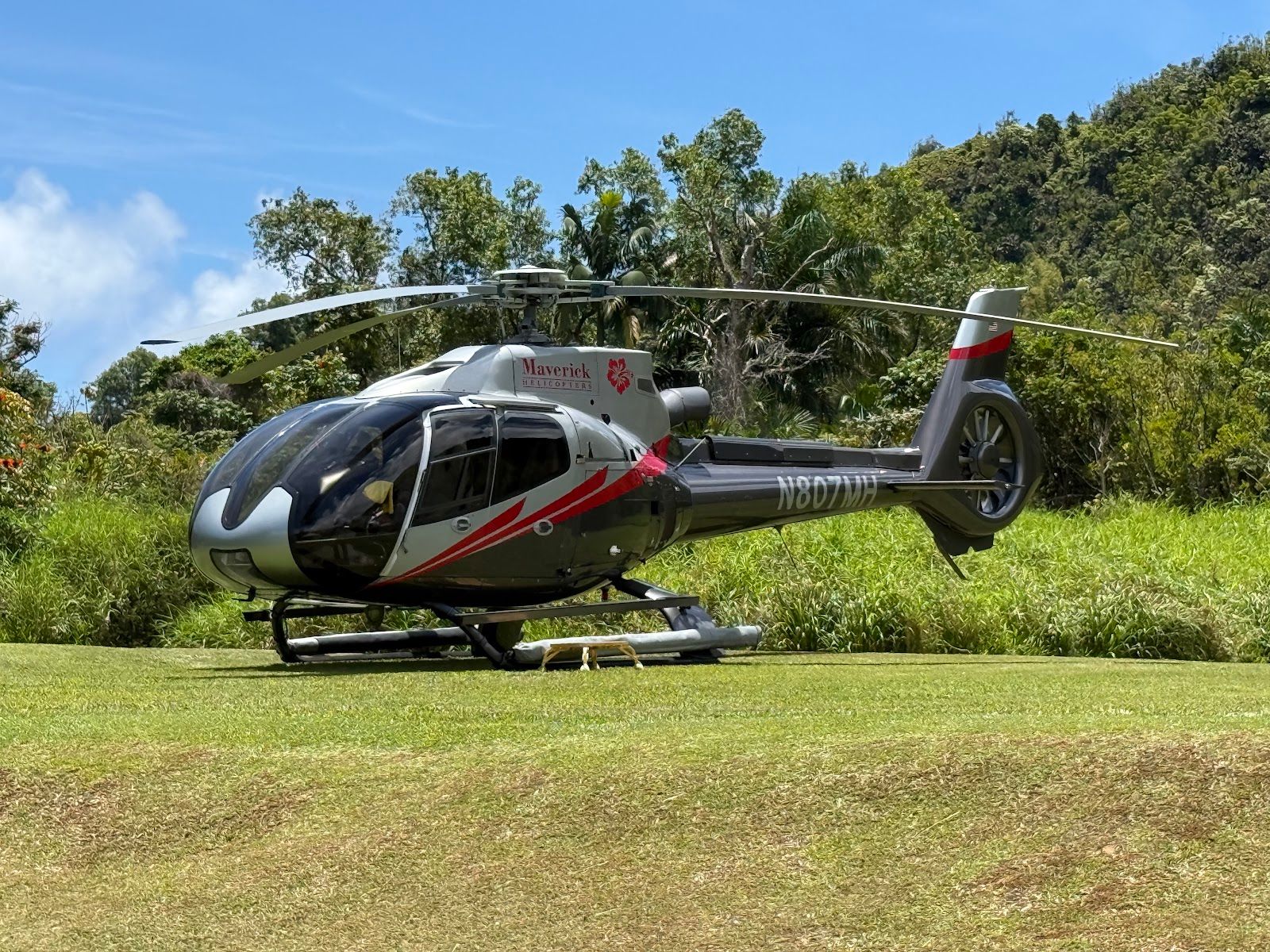 Photo 2 of Maverick Helicopters in Kahului, Maui
