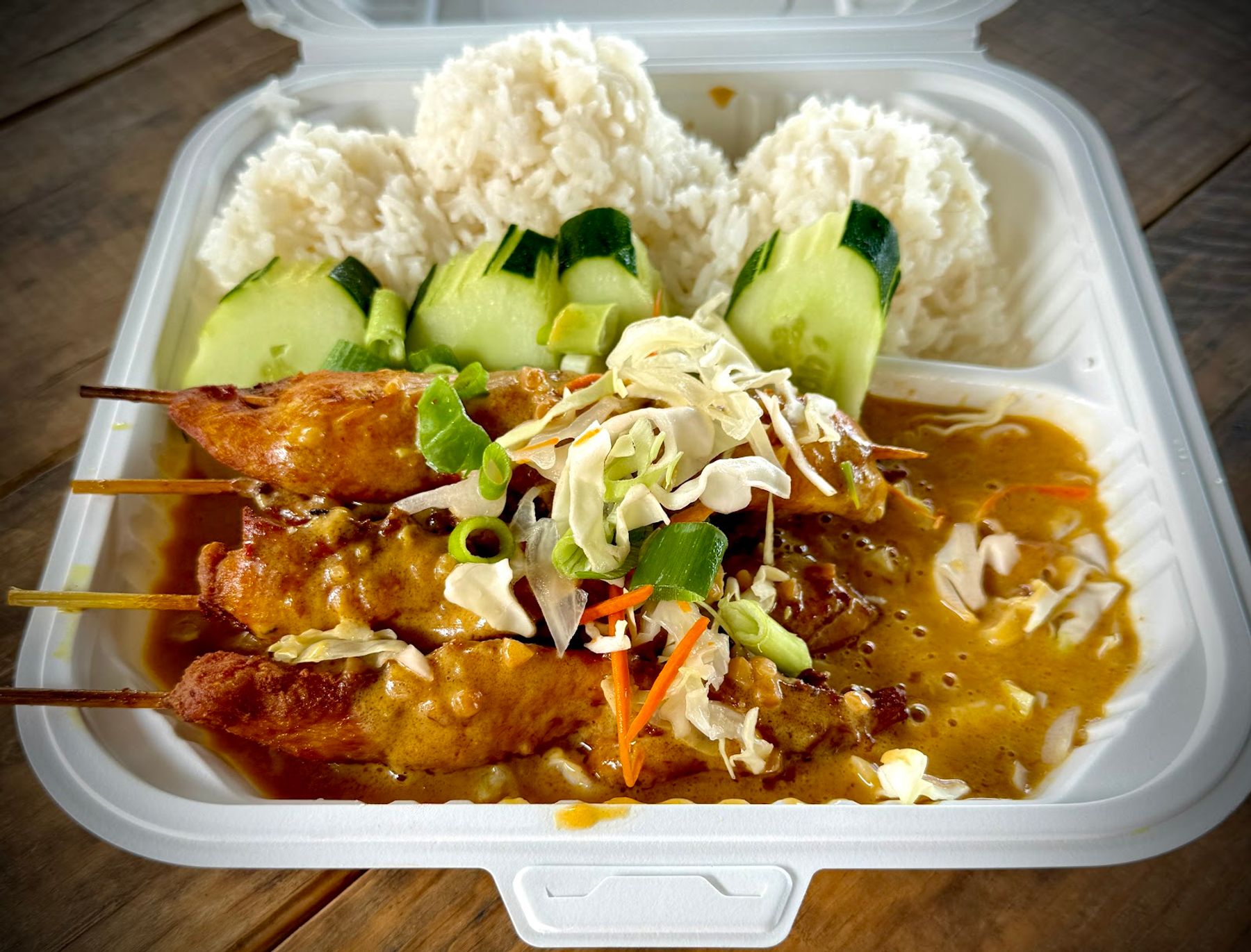 Photo 3 of Thai Food Express One - Kahaluu in Kāneʻohe, Oahu