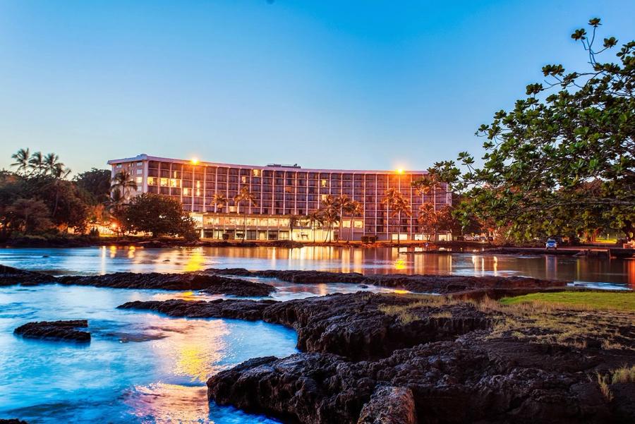 Photo 1 of Hilo Hawaiian Hotel, a Trademark Collection by Wyndham in Hilo, Big-island