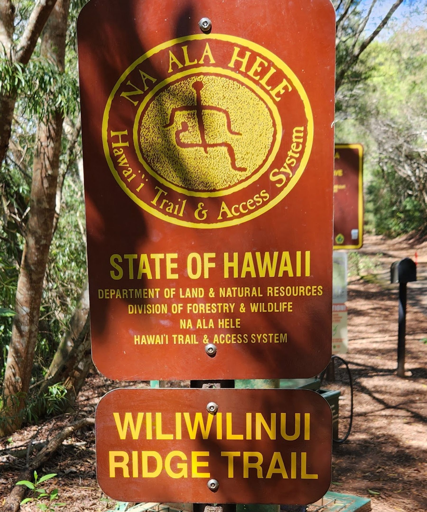 Photo 4 of Wiliwilinui Ridge Trail in Kahala & Waialae, Oahu