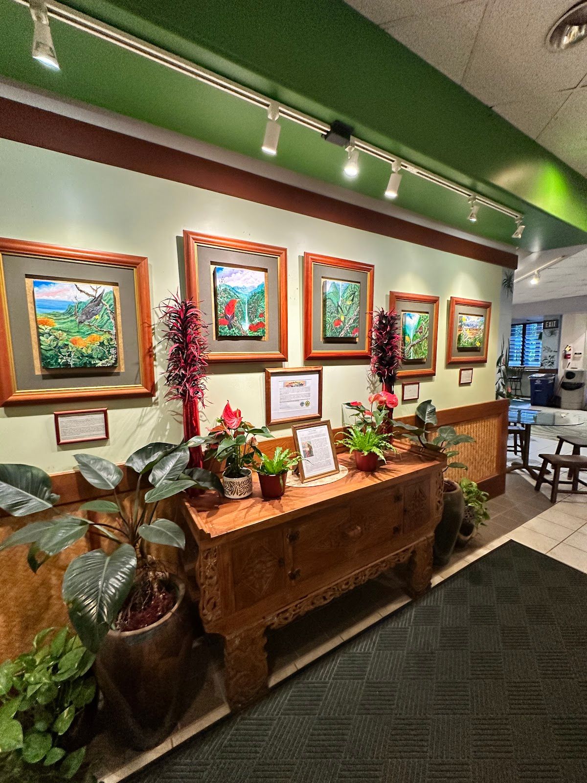 Photo 3 of Rainbow’s End Snack Shop in Mānoa, Makiki & Nuʻuanu, Oahu