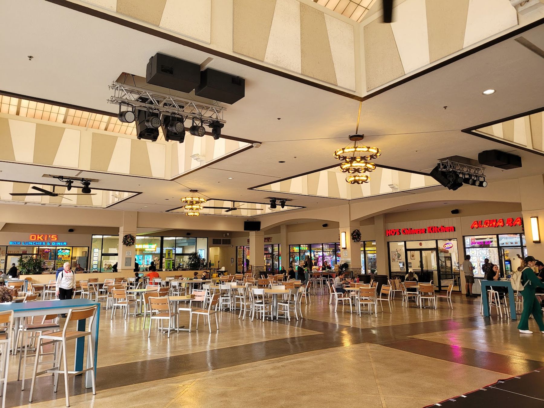 Kukui Grove Center in Lihue, Kaua‘i photo 2