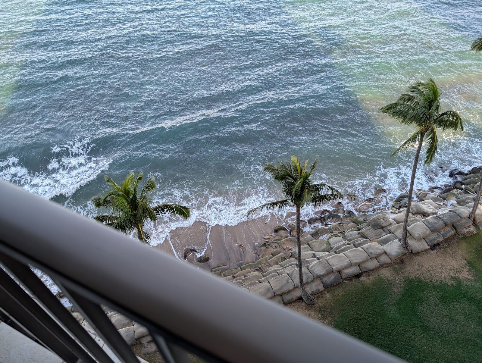 Photo 7 of Valley Isle Resort in Kapalua, Maui
