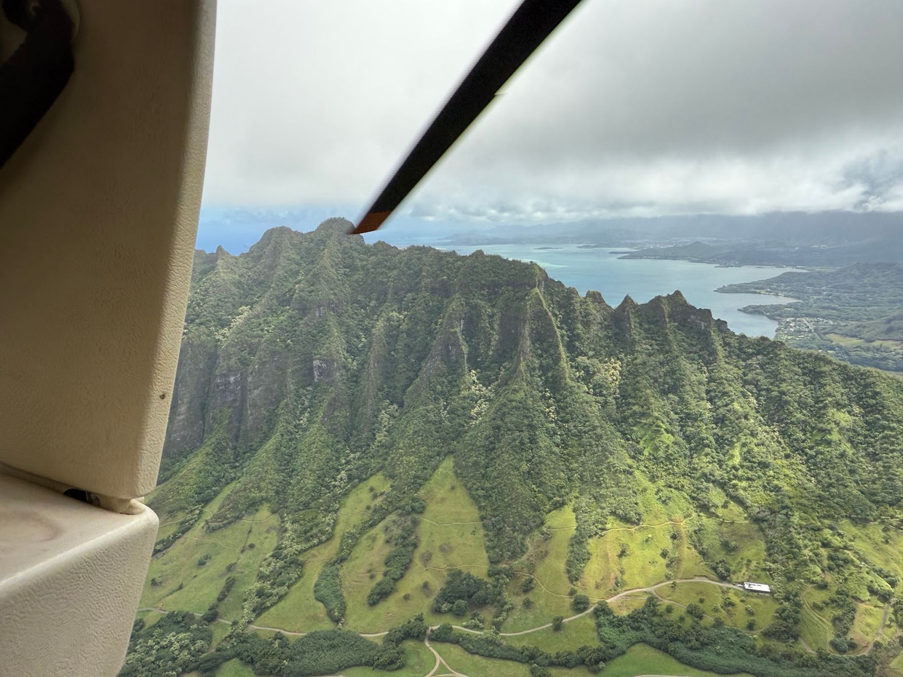 Photo 7 of Magnum Helicopters in Pearl Harbor & ʻAiea, Oahu