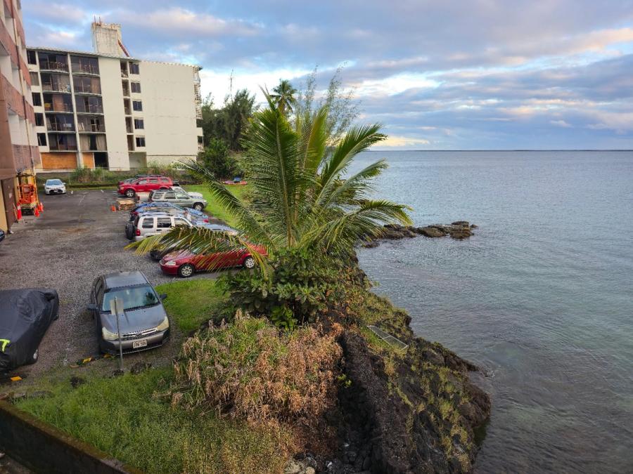 Photo 1 of Hilo Reeds Bay Hotel in Hilo, Big-island