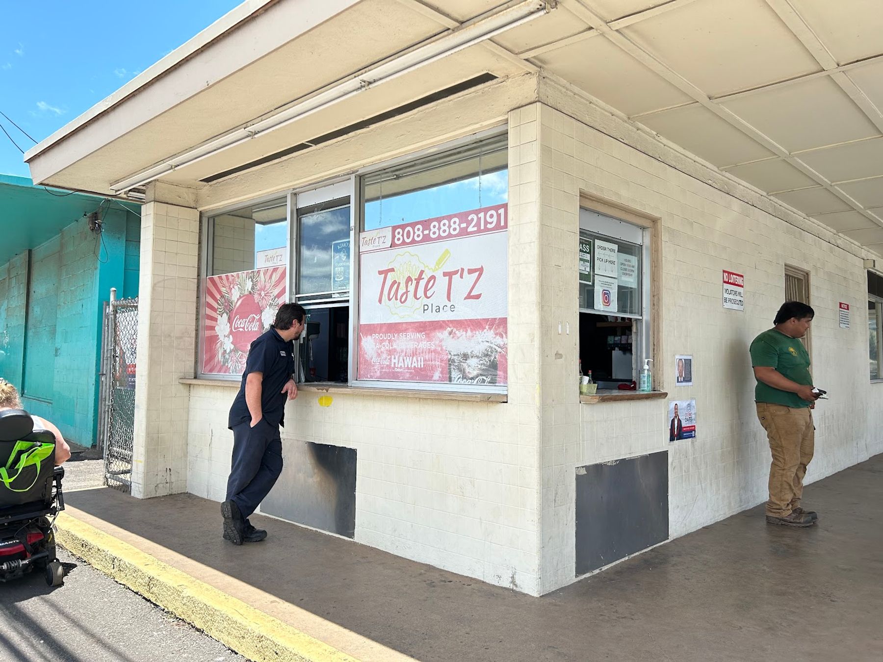 Photo 1 of Taste T'z in Waiʻanae Coast, Oahu
