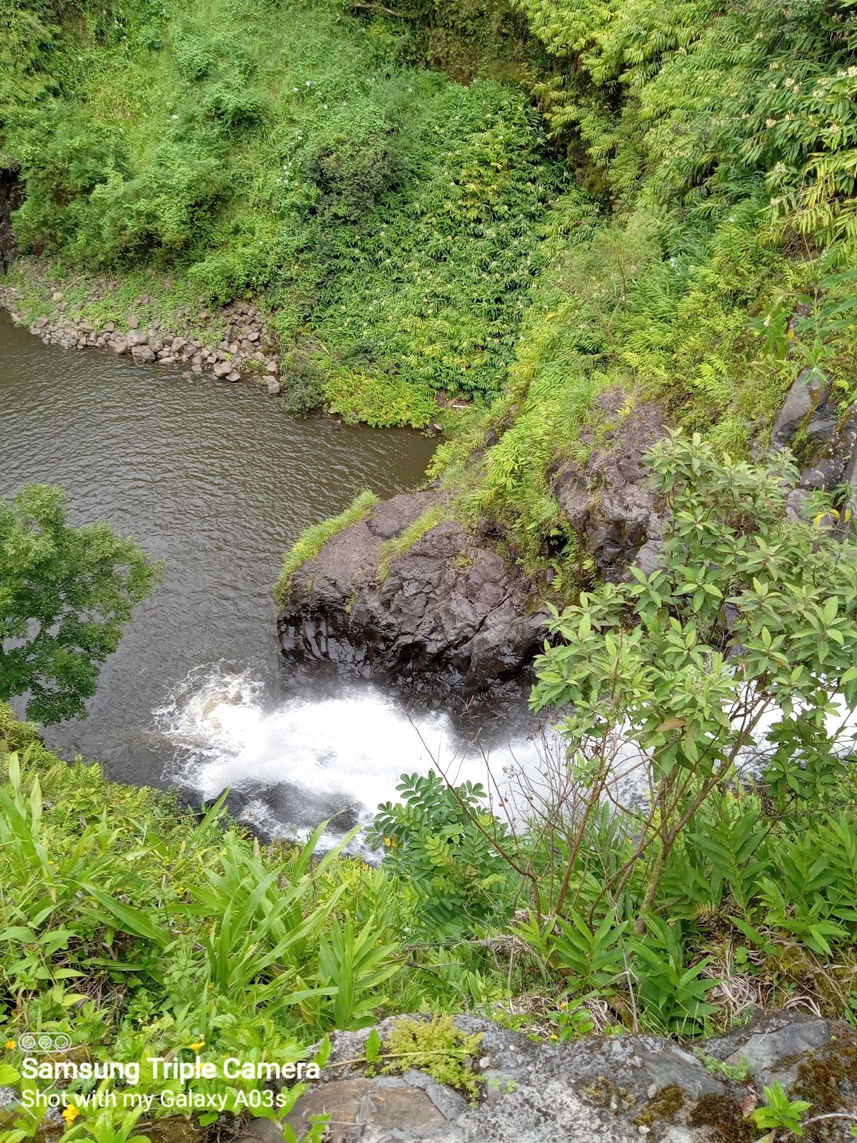 Photo 4 of Wailua Falls in Kīpahulu & Kaupō, Maui