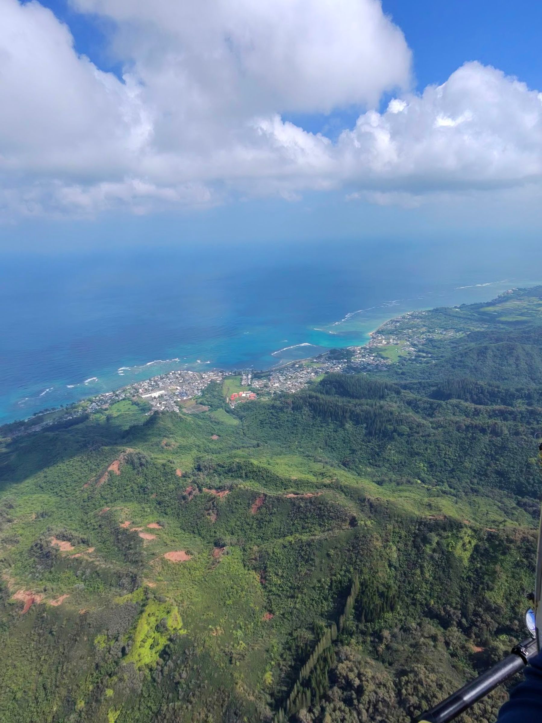 Photo 9 of Magnum Helicopters in Pearl Harbor & ʻAiea, Oahu