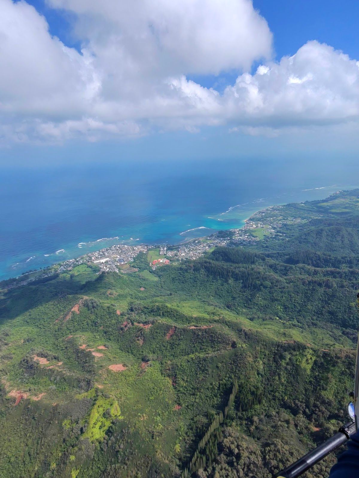 Photo 9 of Magnum Helicopters in Pearl Harbor & ʻAiea, Oahu