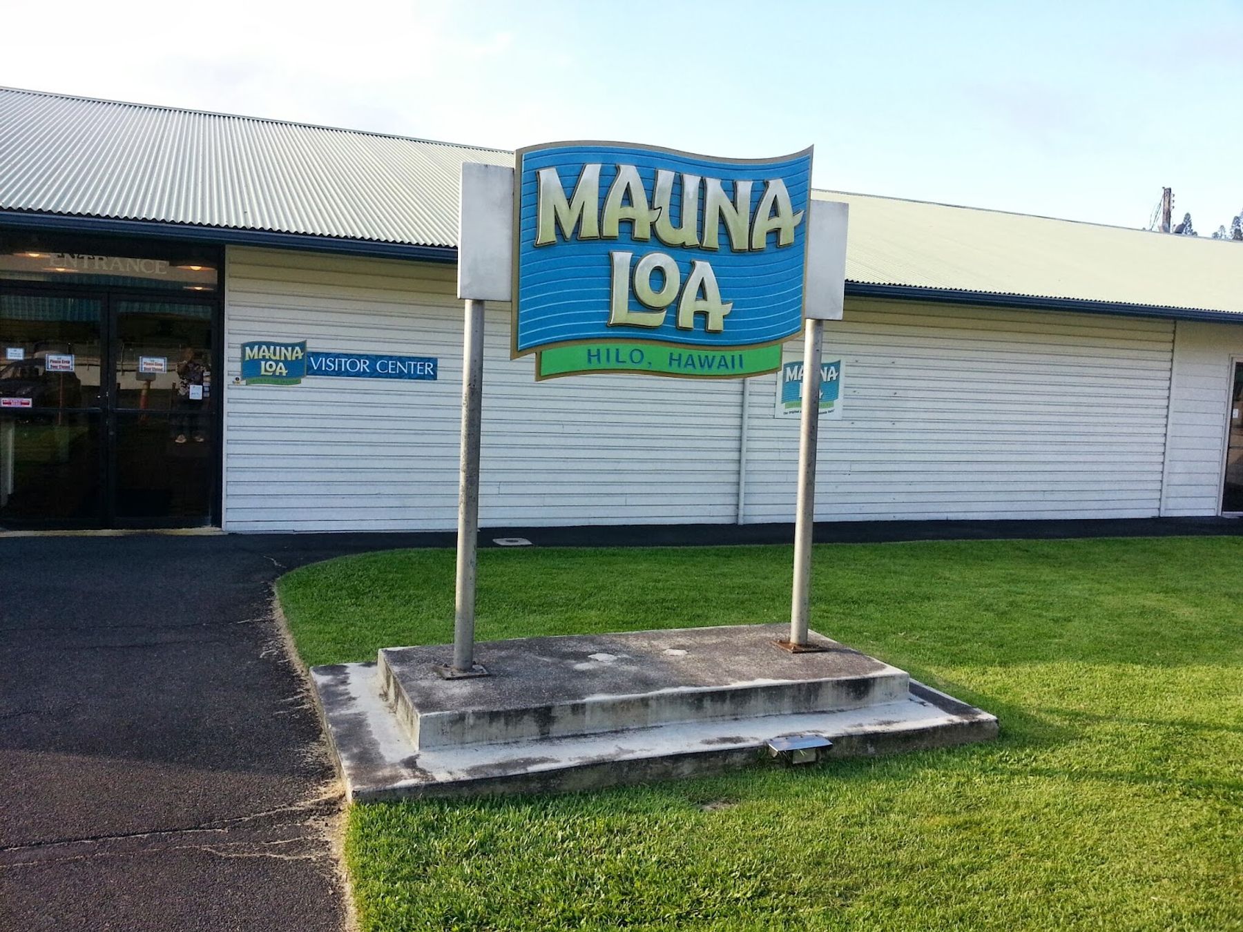 Photo 2 of Mauna Loa Macadamia Nut Visitor Center in Pāhoa, Big Island