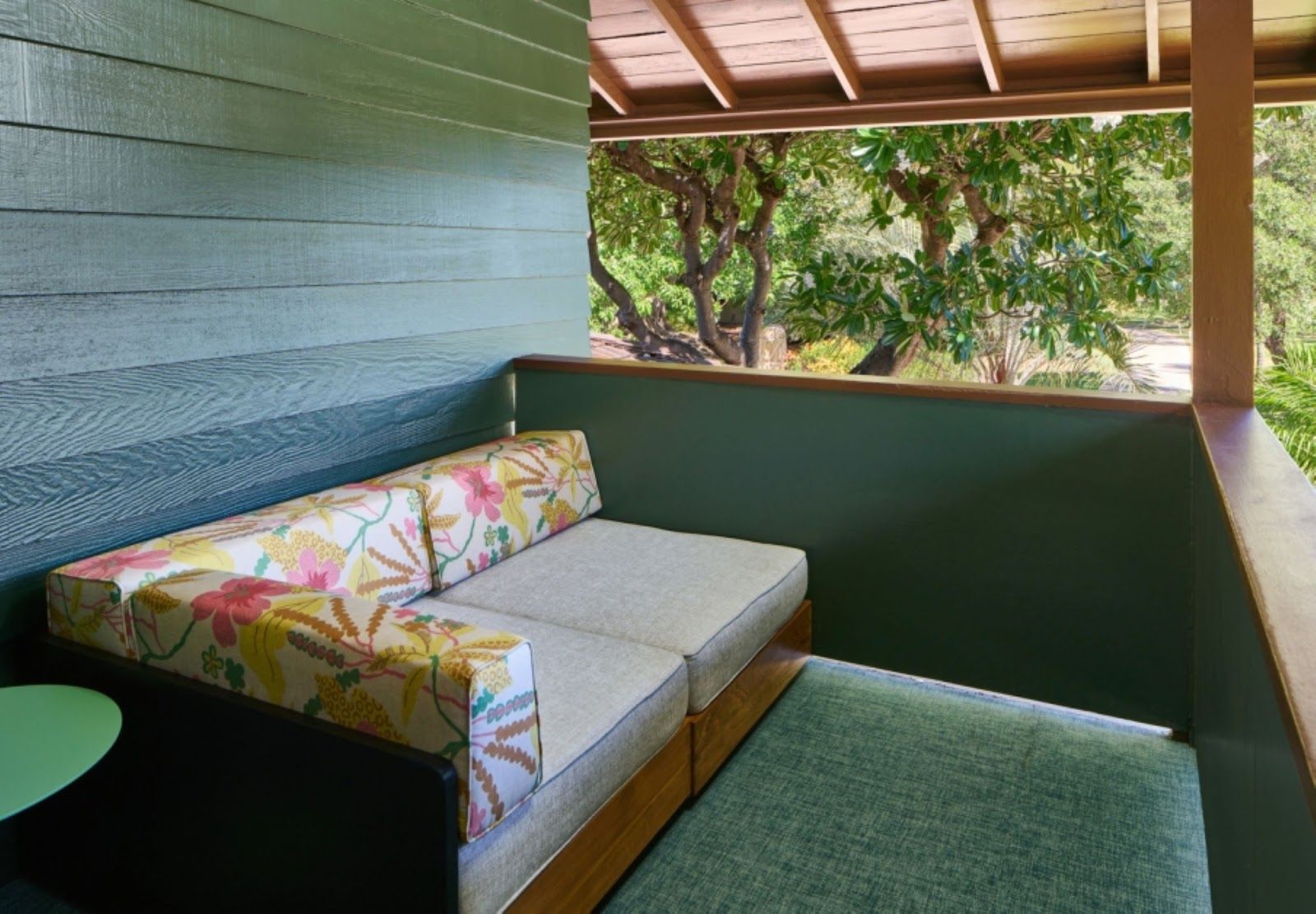 Photo 9 of Royal Lahaina Resort & Bungalows in Kāʻanapali, Maui