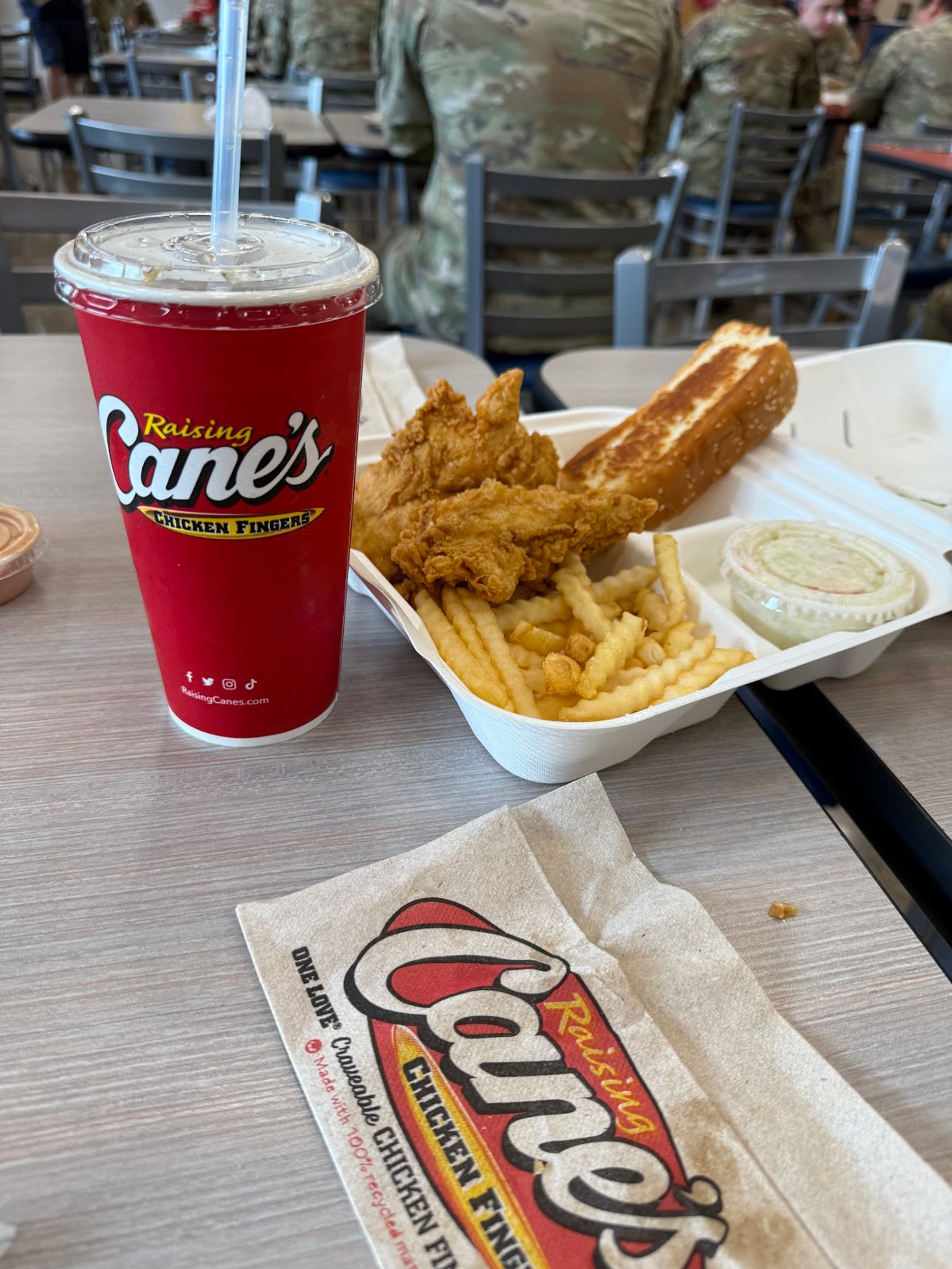 Photo 5 of Raising Cane's Chicken Fingers in Wahiawā, Oahu