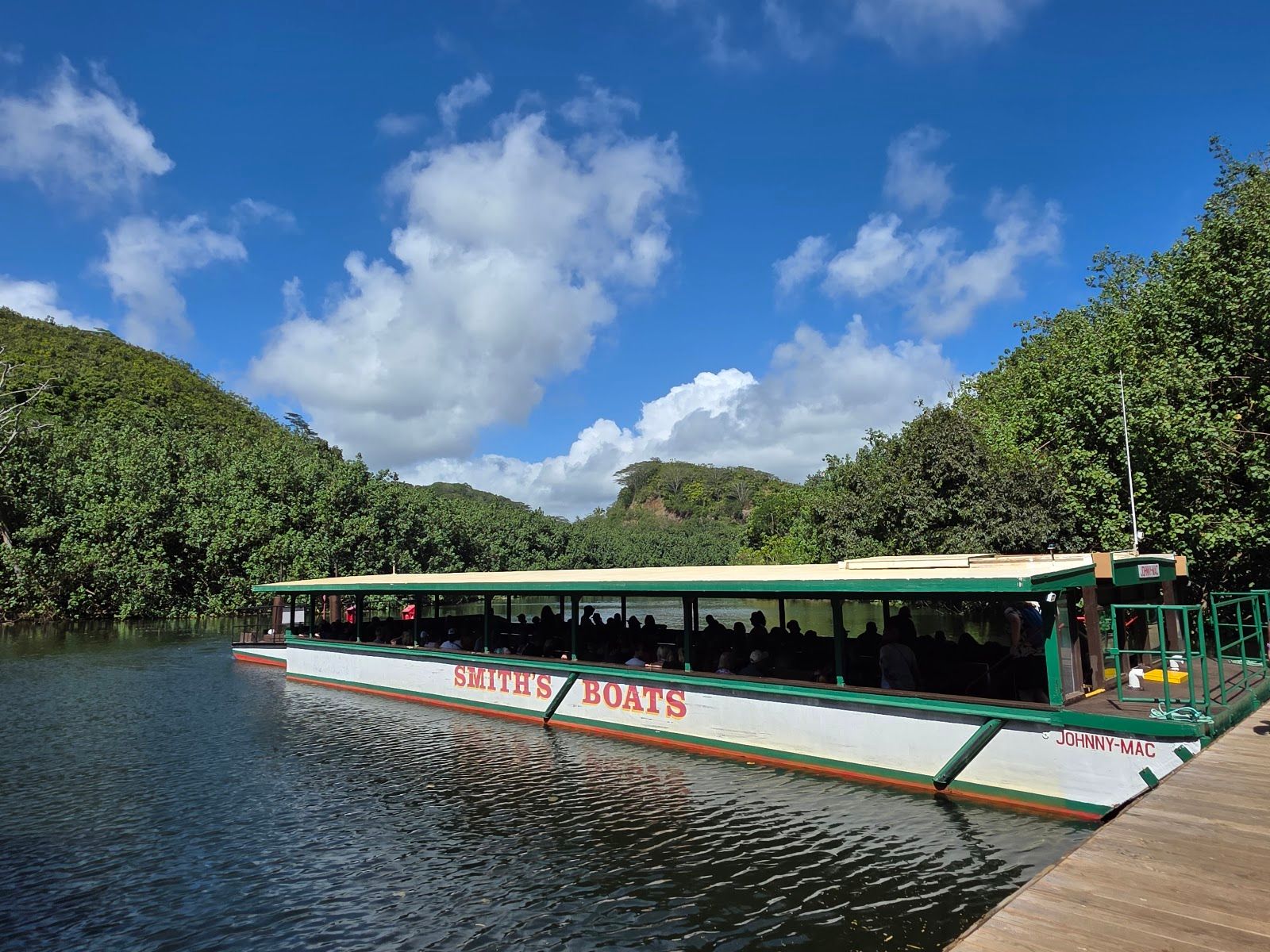 Smith's Fern Grotto Tour in Kapaʻa, Kaua‘i